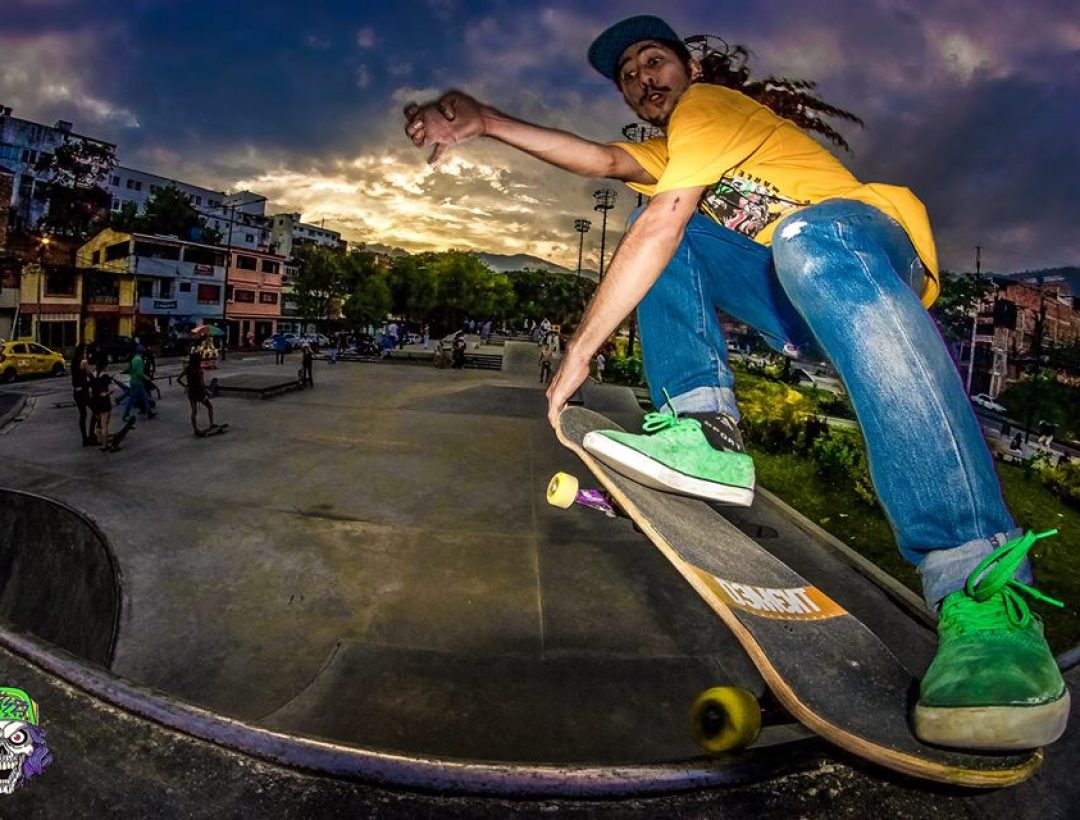 Camilo Senior, skater caleño